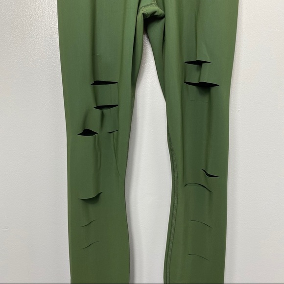 ALO YOGA Hunter Green Ripped Warrior Leggings - Picture 4 of 7